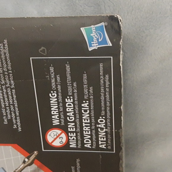 Transformers Generations Deluxe Class Titans Return BLURR & HYPERFIRE SEALED - Picture 7 of 14